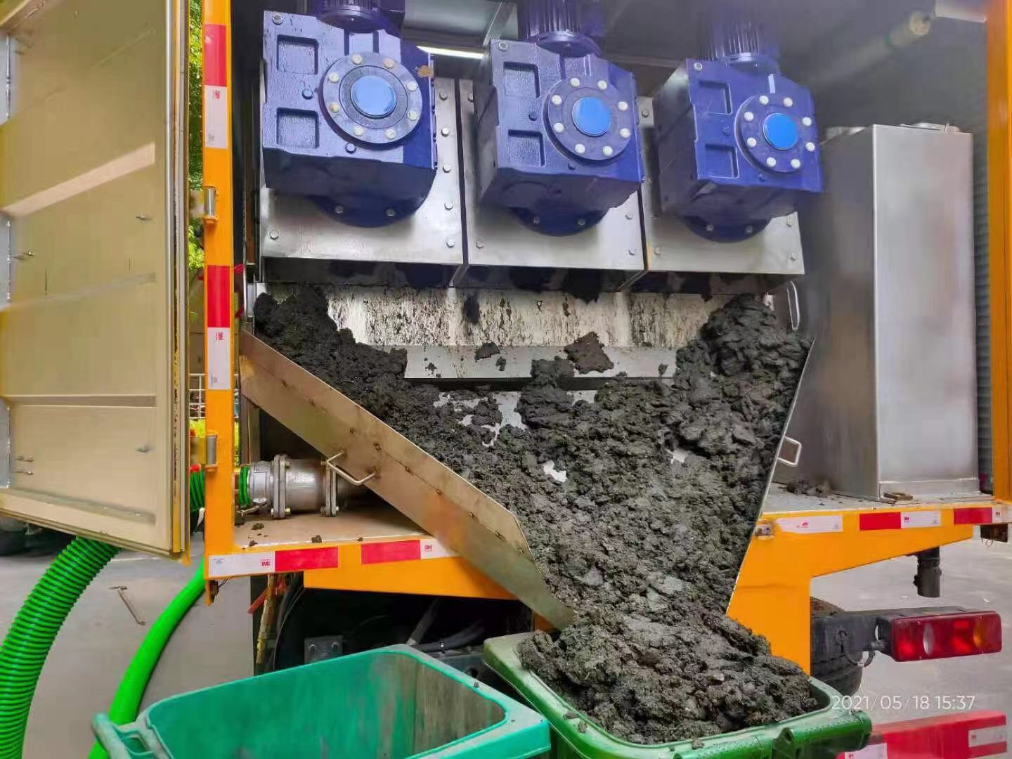 蒙山化粪池清掏城市维护站-泥浆净化干湿分离处理